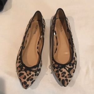 Leopard flats